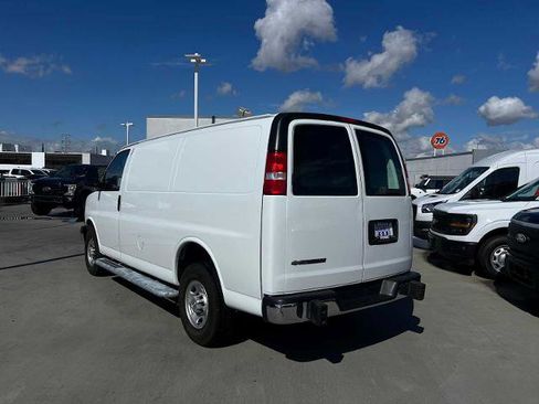 Used 2024 Chevrolet Express 2500 WORK VAN w/ Driver Convenience Package image 3