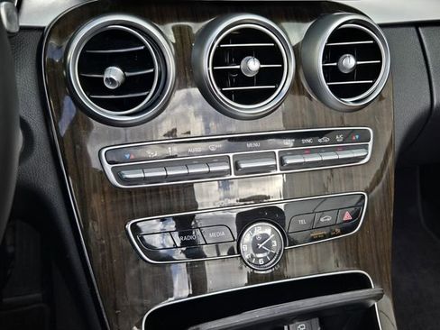 Used 2020 Mercedes-Benz C 300 4MATIC Cabriolet image 20