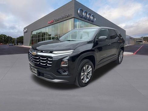 Used 2025 Chevrolet Equinox LT image 1