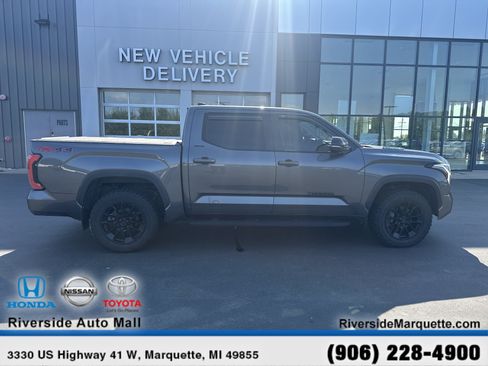 Used 2024 Toyota Tundra Limited w/ TRD Off-Road Package AWD/4WD image 10