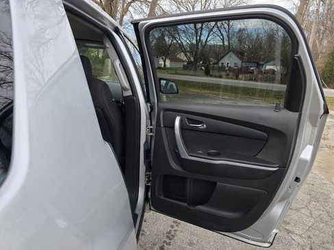 Used 2012 GMC Acadia SL AWD/4WD image 12