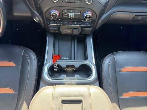 Used 2021 GMC Sierra 1500 AT4 w/ AT4 Premium Package image 20