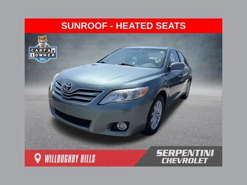 Used 2010 Toyota Camry XLE FWD image 1
