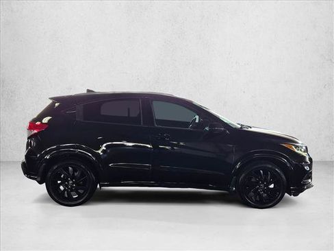 Used 2022 Honda HR-V Sport image 4