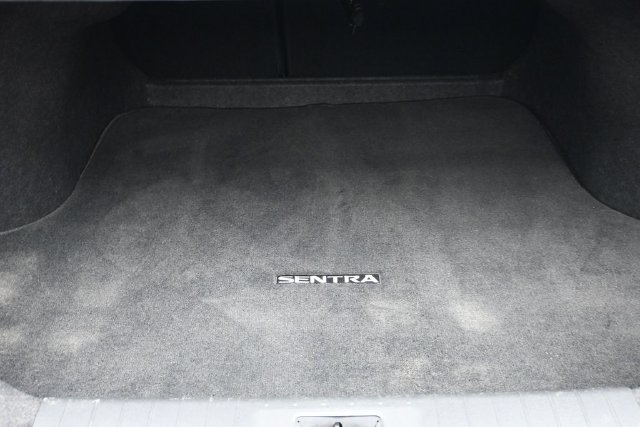 Used 2025 Nissan Sentra SV FWD image 25