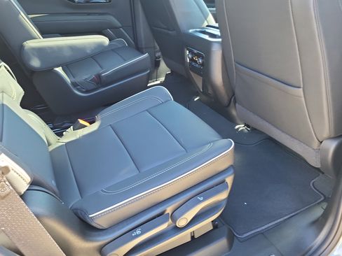 New 2026 Chevrolet Tahoe Premier w/ Sun And Tow Package RWD image 10