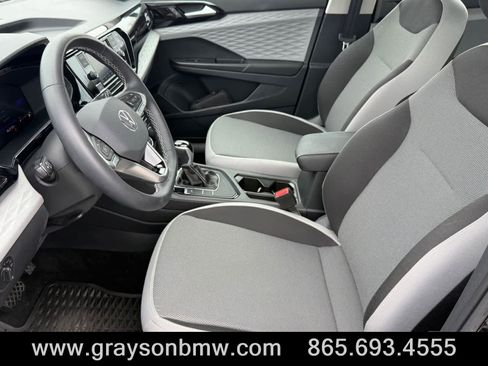 Used 2023 Volkswagen Taos S image 11