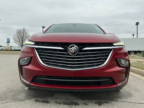 Used 2023 Buick Enclave Essence w/ Experience Buick Package image 8