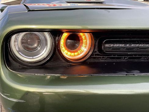 Used 2018 Dodge Challenger SXT Plus RWD image 29