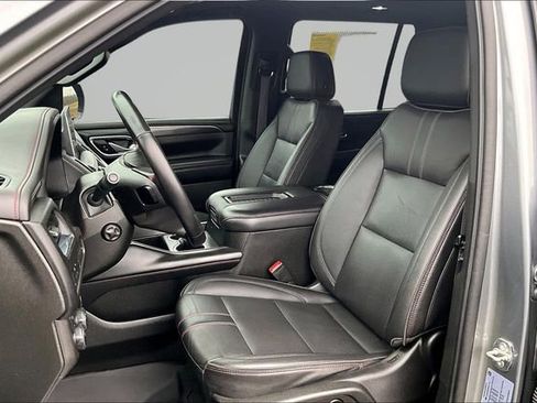 Used 2022 Chevrolet Tahoe RST w/ Luxury Package AWD/4WD image 25