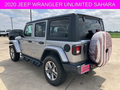 Used 2020 Jeep Wrangler Unlimited Sahara AWD/4WD image 5