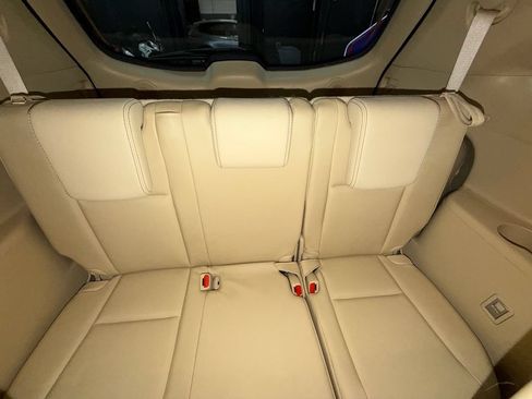 Used 2015 Toyota Highlander Limited AWD/4WD image 34
