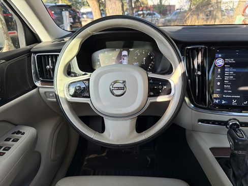 Used 2020 Volvo S60 T5 Inscription w/ Protection Package FWD image 32