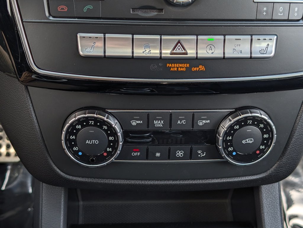 Used 2019 Mercedes-Benz GLE 400 4MATIC image 20
