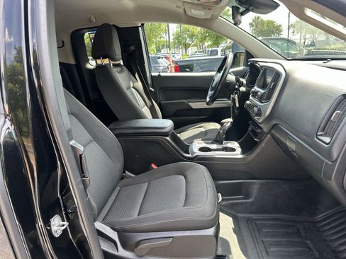 Used 2022 Chevrolet Colorado LT w/ Fleet Safety Package RWD image 22