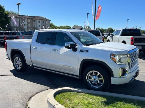Used 2021 GMC Sierra 1500 Denali w/ Denali Ultimate Package AWD/4WD image 6