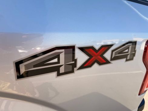 Used 2018 Ford F150 XLT AWD/4WD image 25