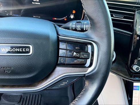 Used 2022 Jeep Grand Wagoneer Series I image 16