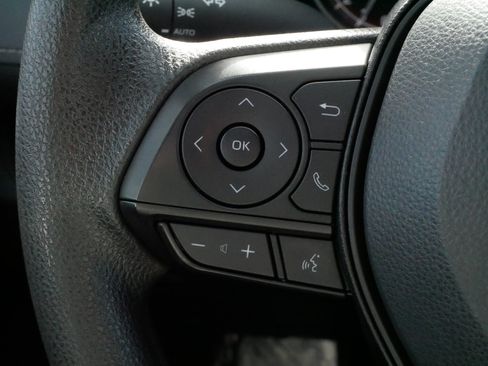Certified 2025 Toyota RAV4 XLE AWD/4WD image 26
