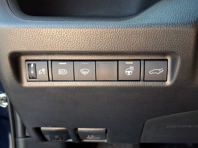 Certified 2022 Toyota RAV4 XLE w/ Convenience Package AWD/4WD image 15