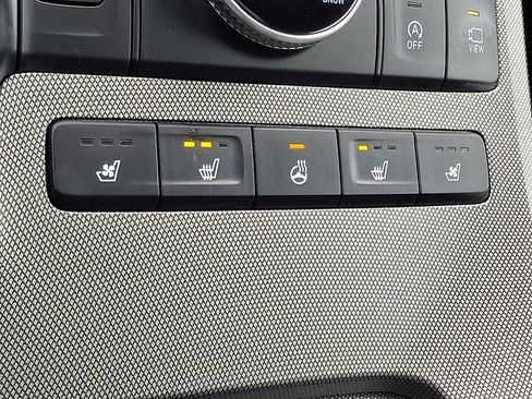 Used 2022 Hyundai Palisade Calligraphy image 25