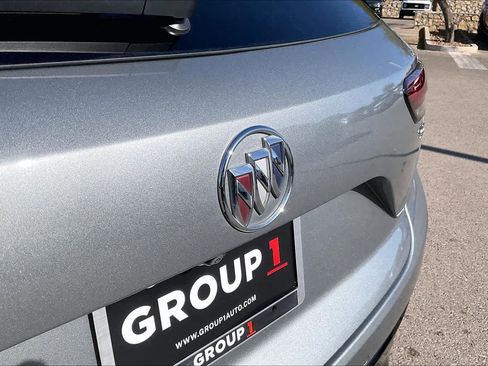 Used 2023 Buick Envision Preferred image 9