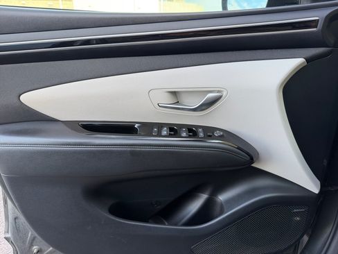 Used 2022 Hyundai Tucson SEL w/ Convenience + Premium Package FWD image 13