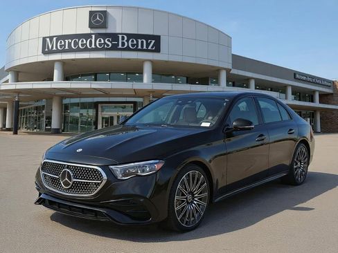 New 2026 Mercedes-Benz E 450 4MATIC Sedan image 1