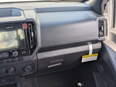 New 2026 Nissan Frontier SV w/ Tow Package image 24