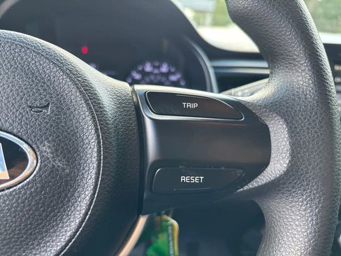 Used 2019 Kia Rio LX FWD image 15