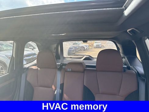 Used 2025 Subaru Forester Touring image 18