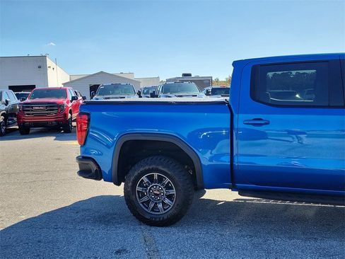 Used 2024 GMC Sierra 1500 AT4X image 13