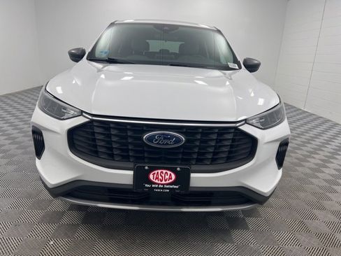 Used 2023 Ford Escape Active image 3