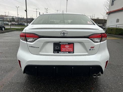 New 2026 Toyota Corolla SE image 6