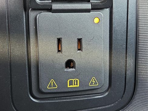 Certified 2021 Ford F150 Platinum w/ Equipment Group 701A High image 20