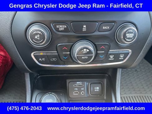 Used 2017 Jeep Cherokee High Altitude AWD/4WD image 46