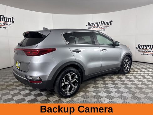 Used 2022 Kia Sportage LX FWD image 5