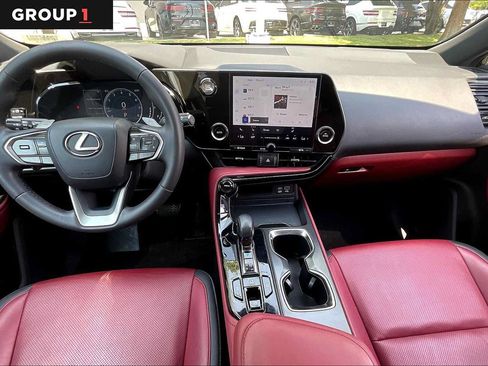 Used 2024 Lexus NX 250 FWD w/ Towing Package (2000 Lbs) image 14