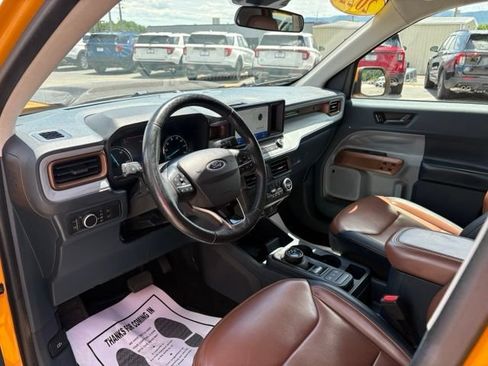 Used 2022 Ford Maverick Lariat w/ Lariat Luxury Package FWD image 3