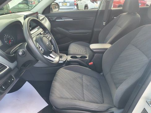 Used 2021 Kia Seltos LX AWD/4WD image 17