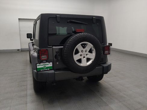 Used 2017 Jeep Wrangler Unlimited Sport AWD/4WD image 6