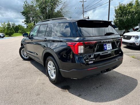 New 2026 Ford Explorer Active AWD/4WD image 4