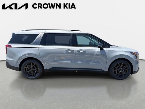 New 2026 Kia Carnival SX Prestige FWD image 4