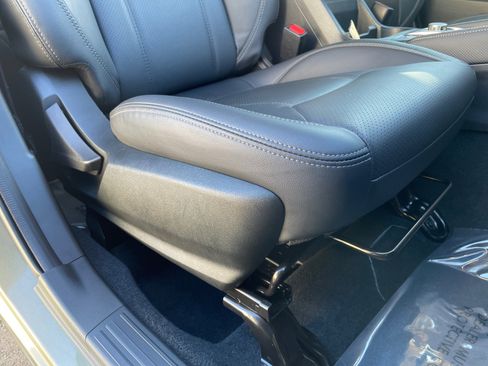 Certified 2024 Subaru Forester Limited image 30