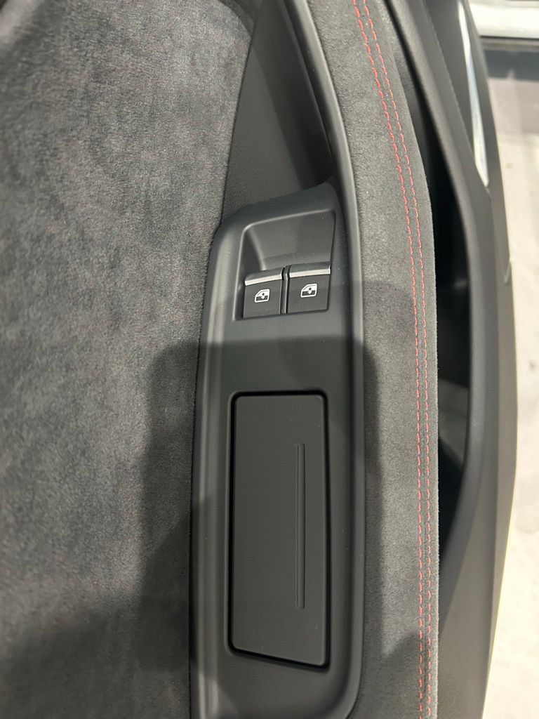 Used 2025 Audi RS Q8 performance AWD/4WD image 31