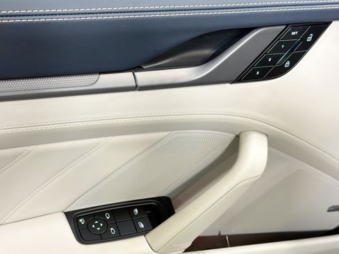 Certified 2025 Porsche 911 Carrera S RWD image 21