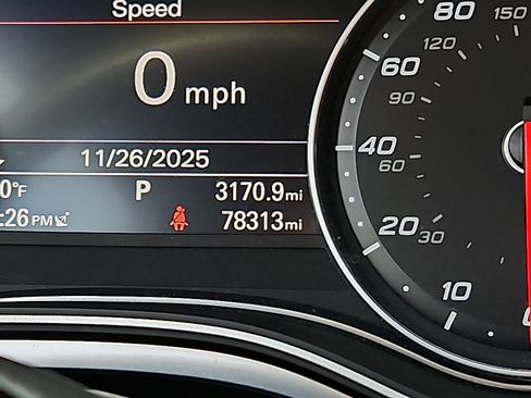 Used 2018 Audi RS 7 w/ Driver Assistance Package image 20