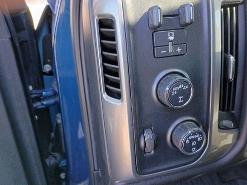 Used 2019 Chevrolet Silverado 1500 LT w/ All Star Edition AWD/4WD image 26