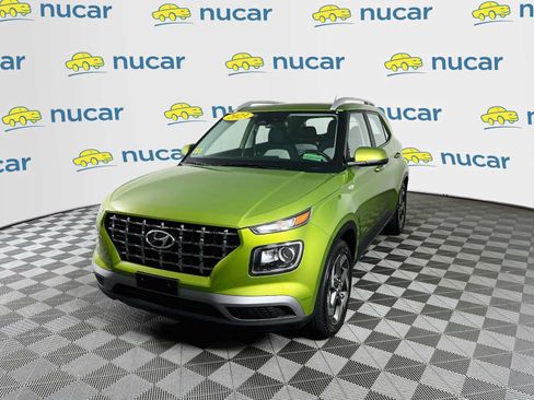 Certified 2023 Hyundai Venue SEL FWD image 3