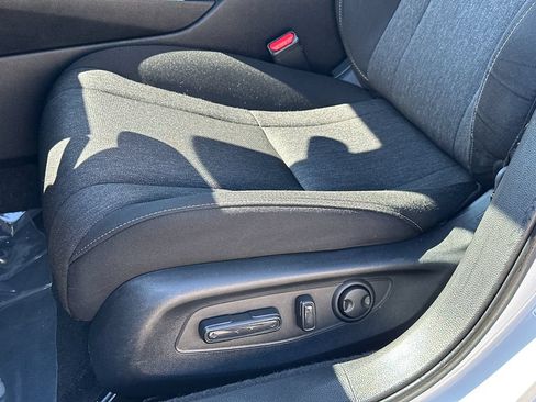 Used 2023 Honda Accord EX image 11